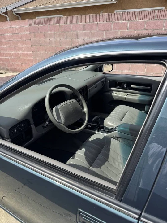 1996 Chevrolet Impala 7th Gen - Image 2 of 10