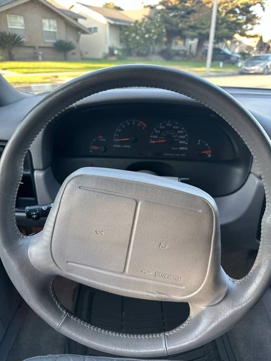 1996 Chevrolet Impala 7th Gen - Image 16 of 21
