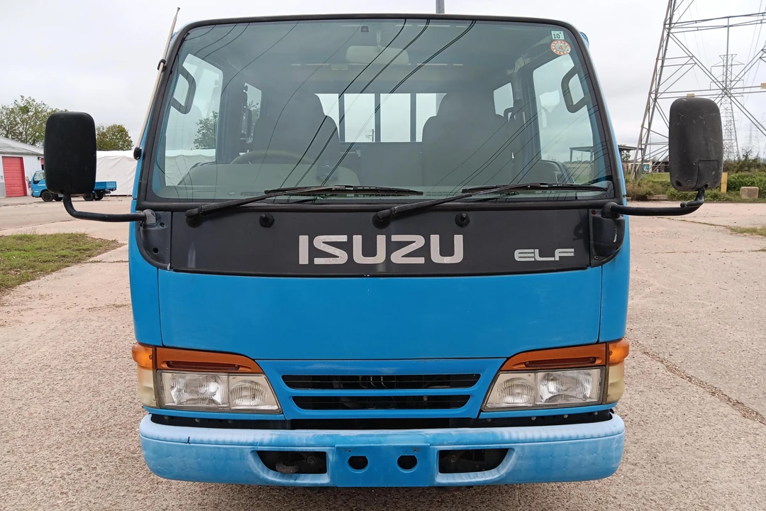 1996 Isuzu Elf - Image 2 of 31
