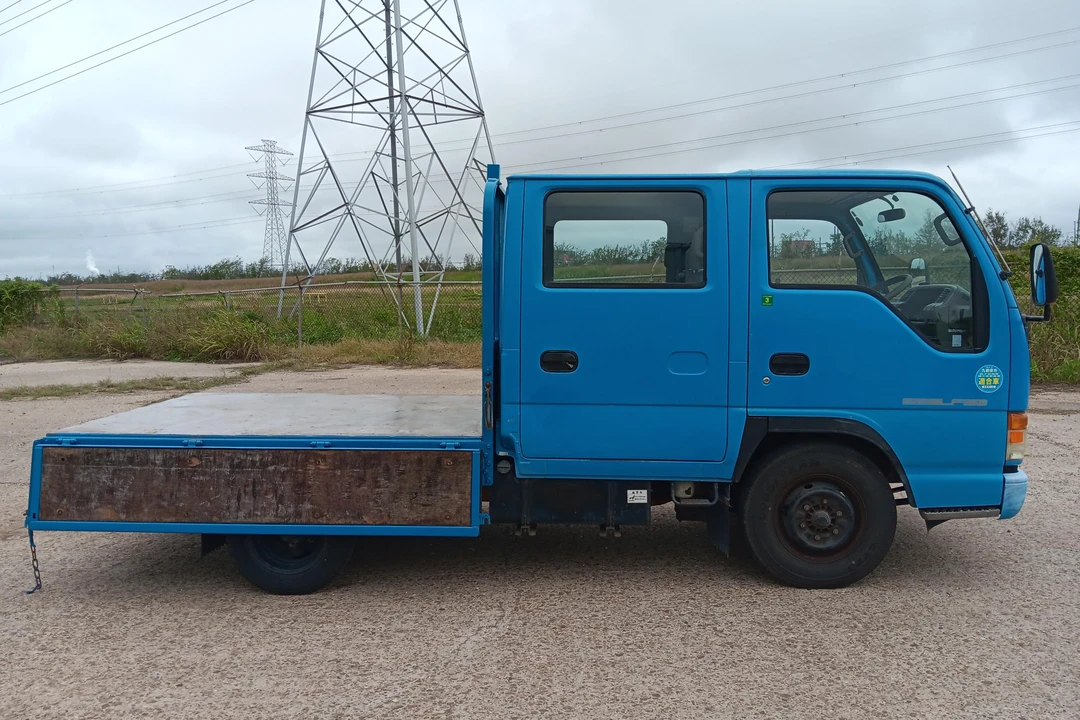 1996 Isuzu Elf - Image 3 of 31