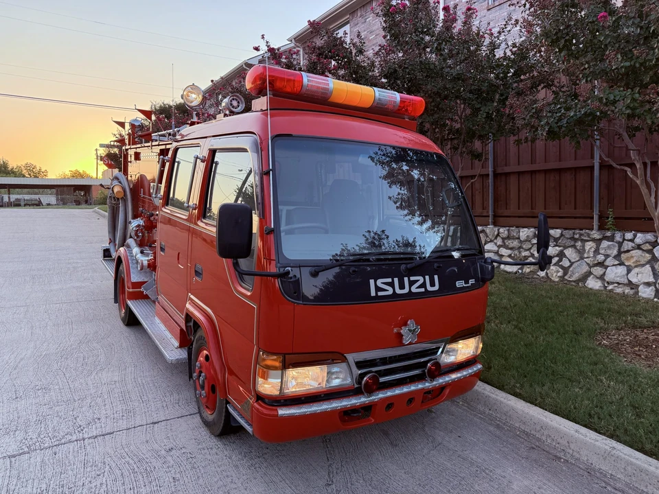1996 Isuzu Elf - Image 3 of 31