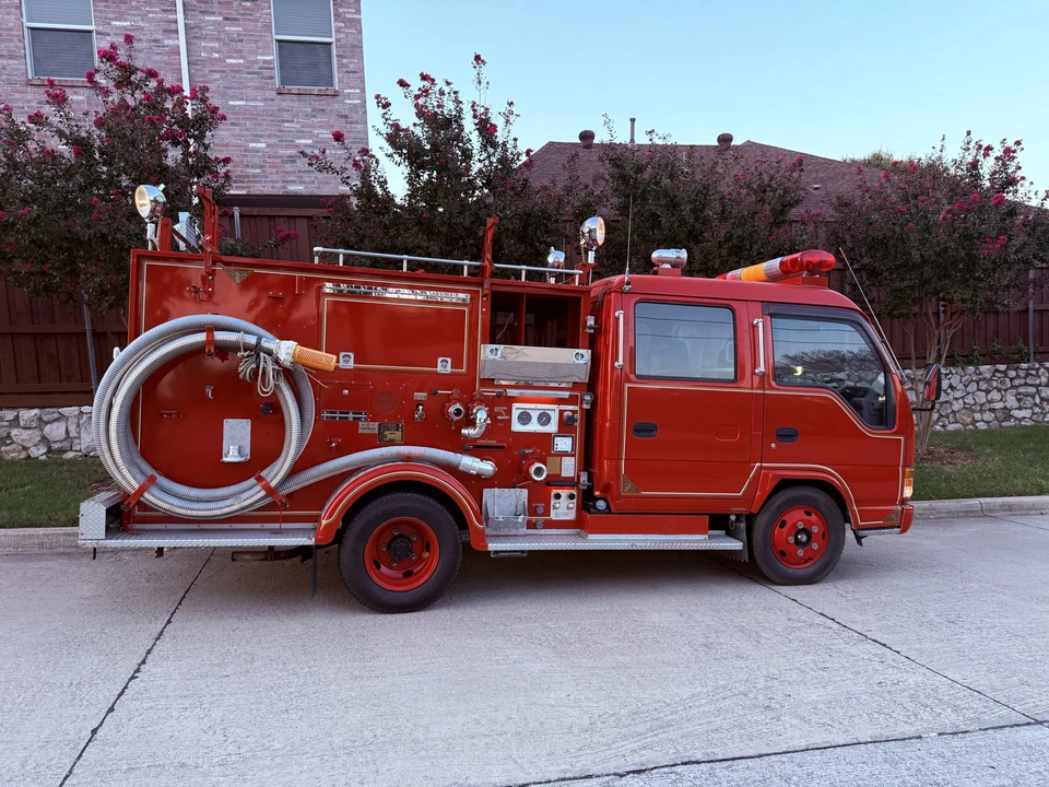 1996 Isuzu Elf - Image 9 of 31