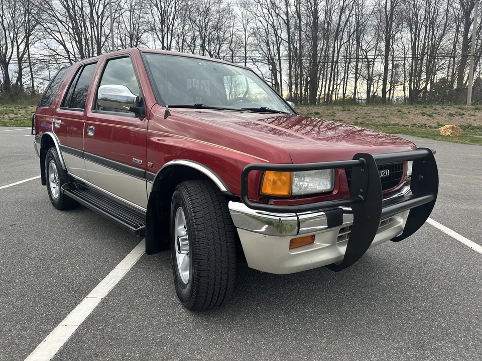 1996 Isuzu Rodeo - Image 2 of 31