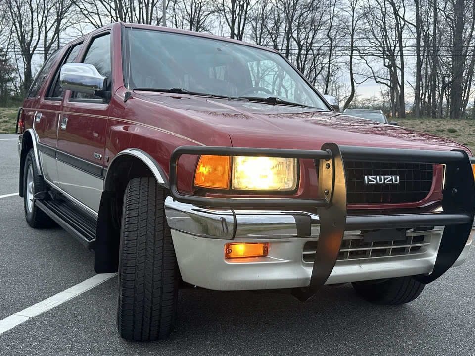1996 Isuzu Rodeo - Image 12 of 31