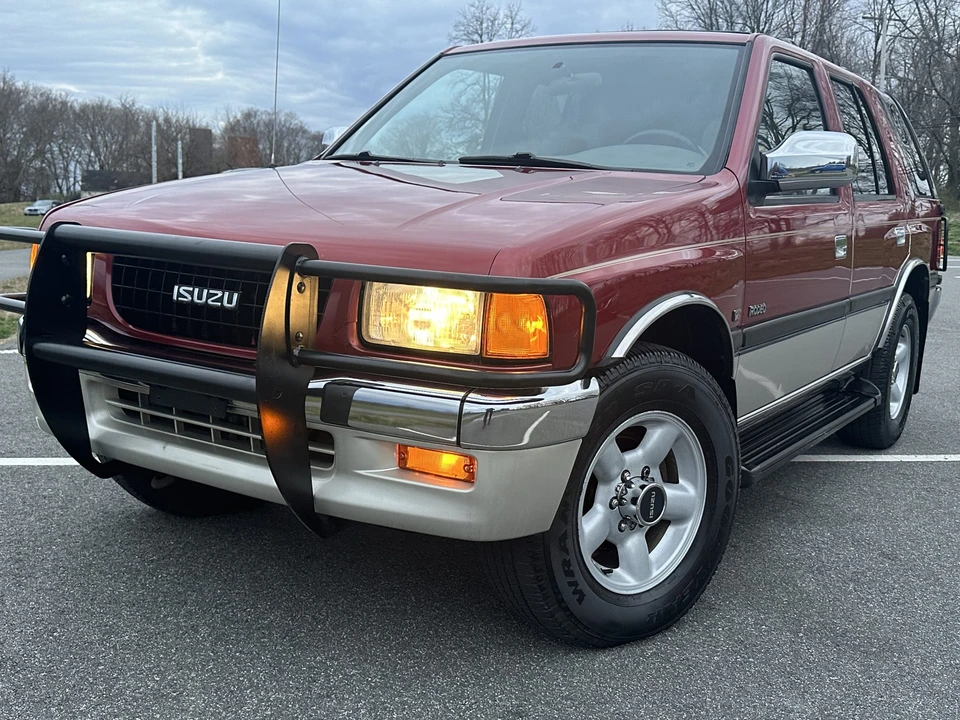 1996 Isuzu Rodeo - Image 10 of 31