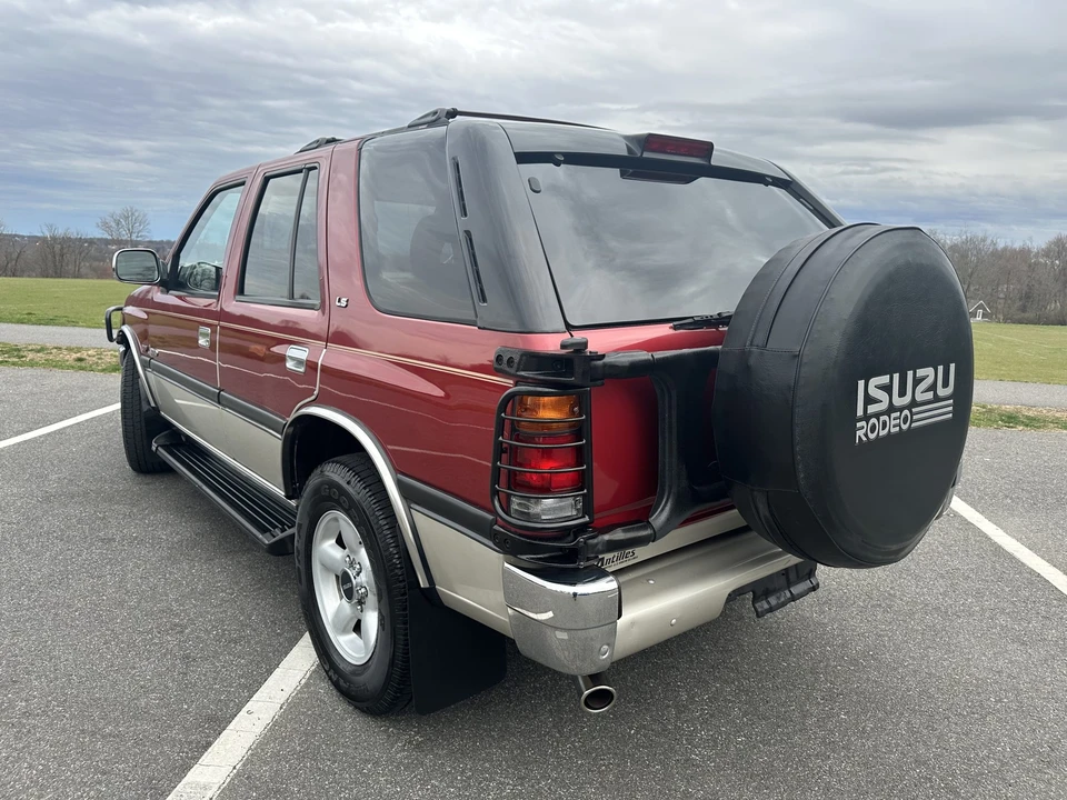 1996 Isuzu Rodeo - Image 6 of 31