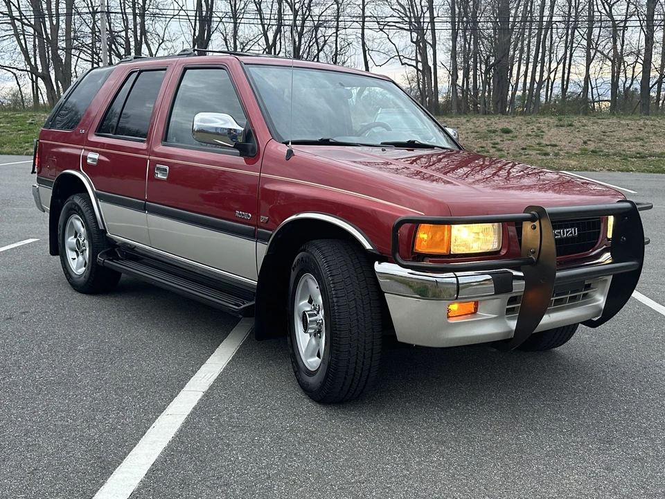 1996 Isuzu Rodeo - Image 11 of 31