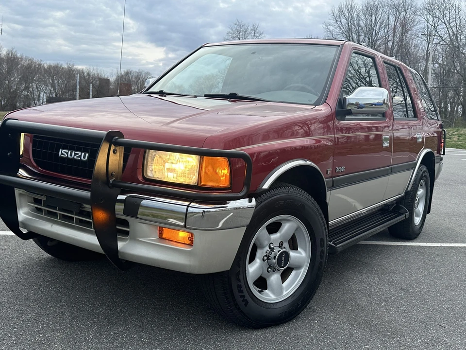 1996 Isuzu Rodeo - Image 15 of 31