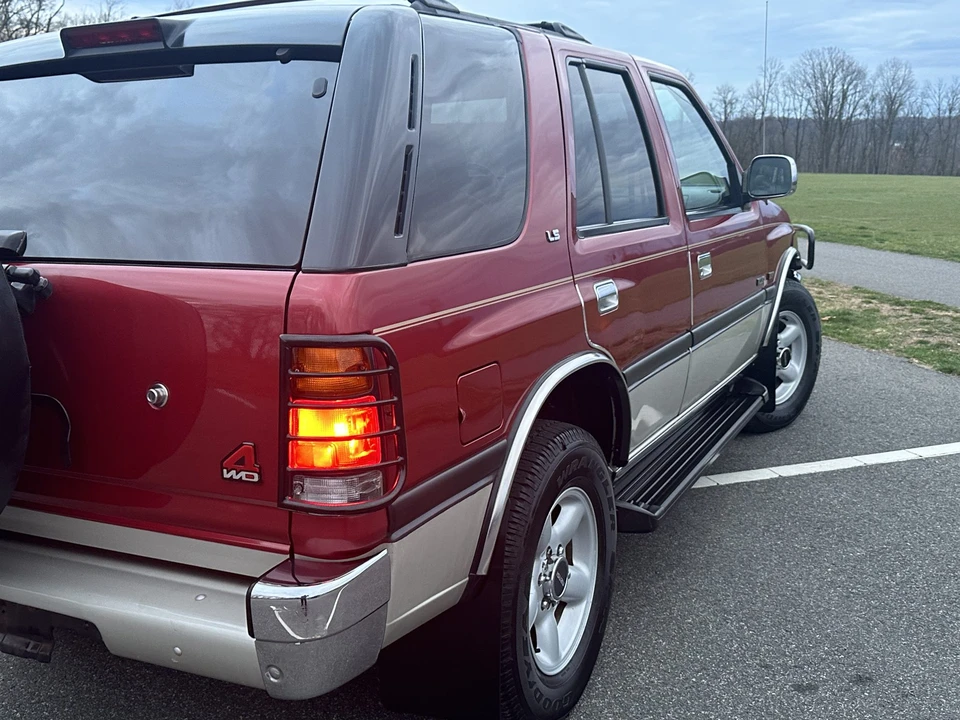1996 Isuzu Rodeo - Image 28 of 31