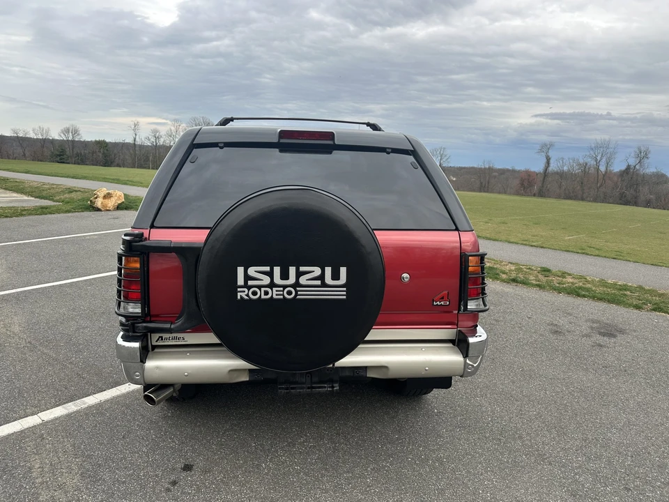 1996 Isuzu Rodeo - Image 7 of 31