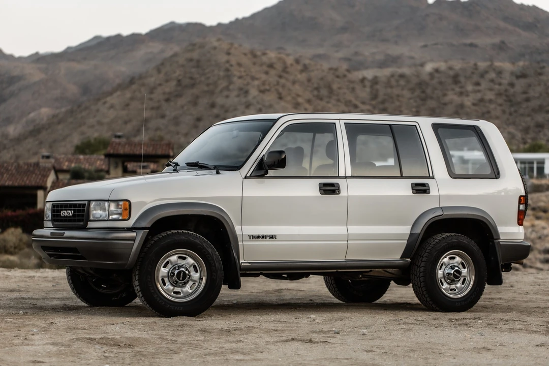 1996 Isuzu Trooper - Image 26 of 31
