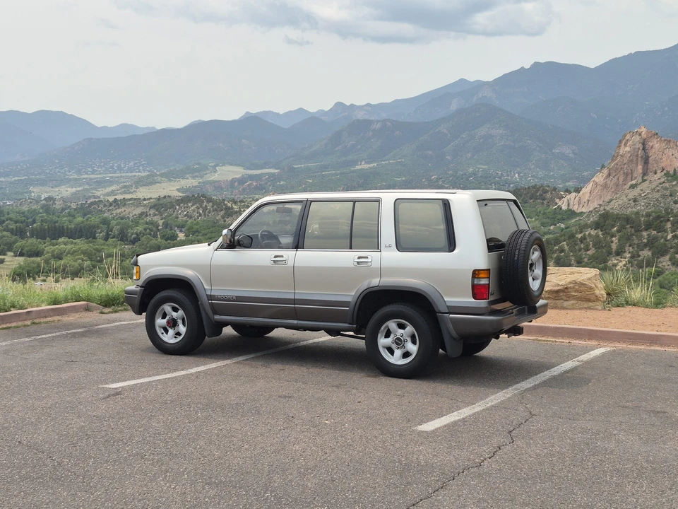 1996 Isuzu Trooper - Image 21 of 31