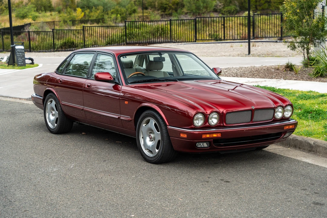 1996 Jaguar X306 XJR - Image 11 of 31