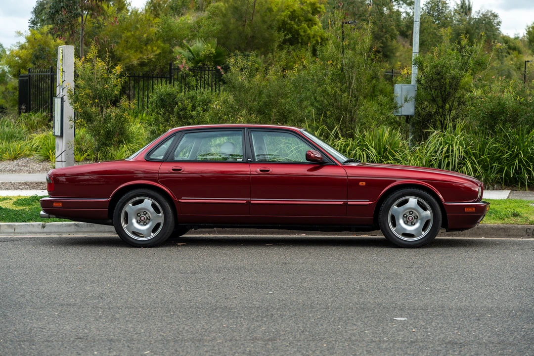 1996 Jaguar X306 XJR - Image 5 of 31