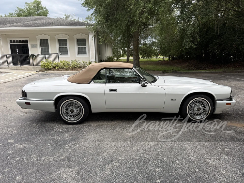 1996 Jaguar XJS Convertible - Image 17 of 23