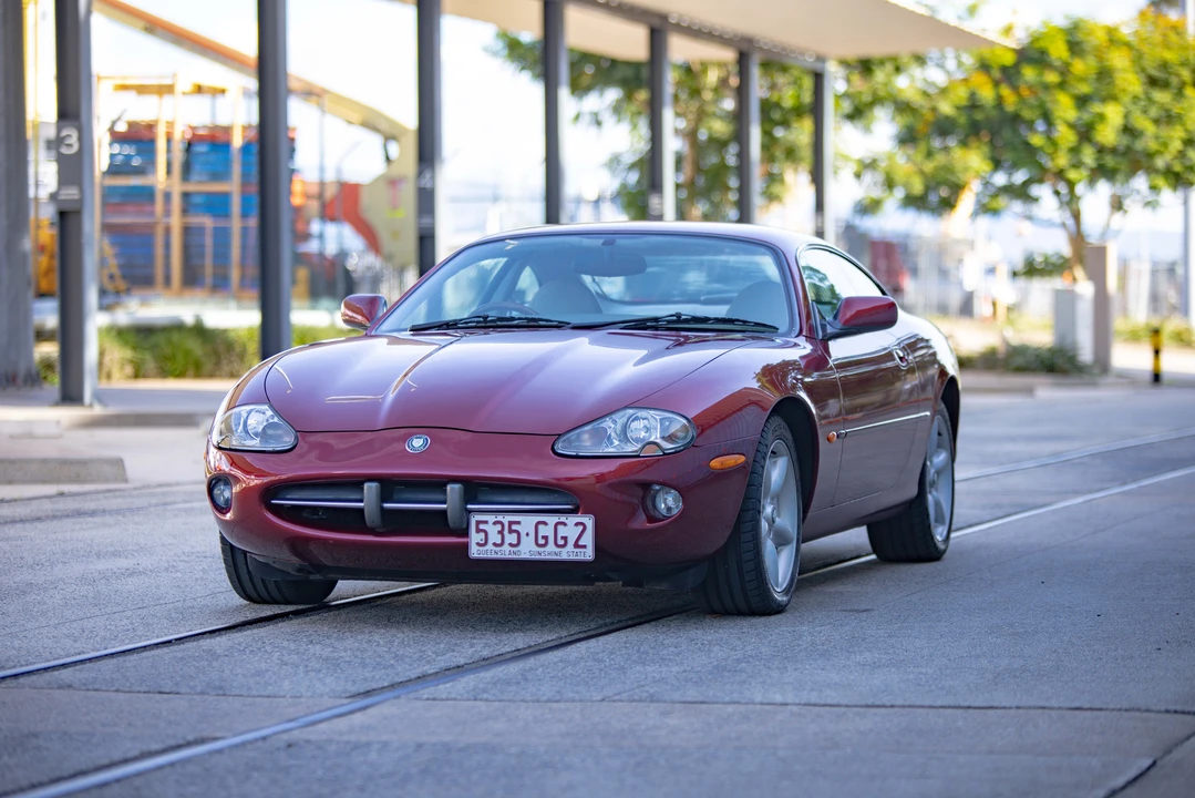 1996 Jaguar X100 XK8 - Image 16 of 31