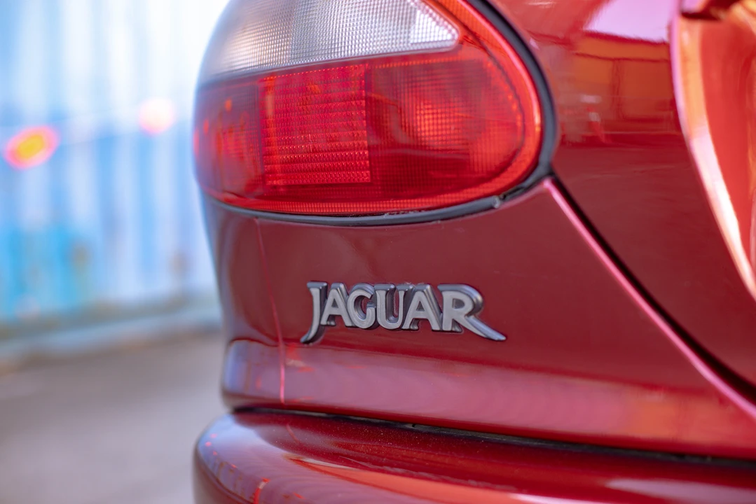 1996 Jaguar X100 XK8 - Image 26 of 31