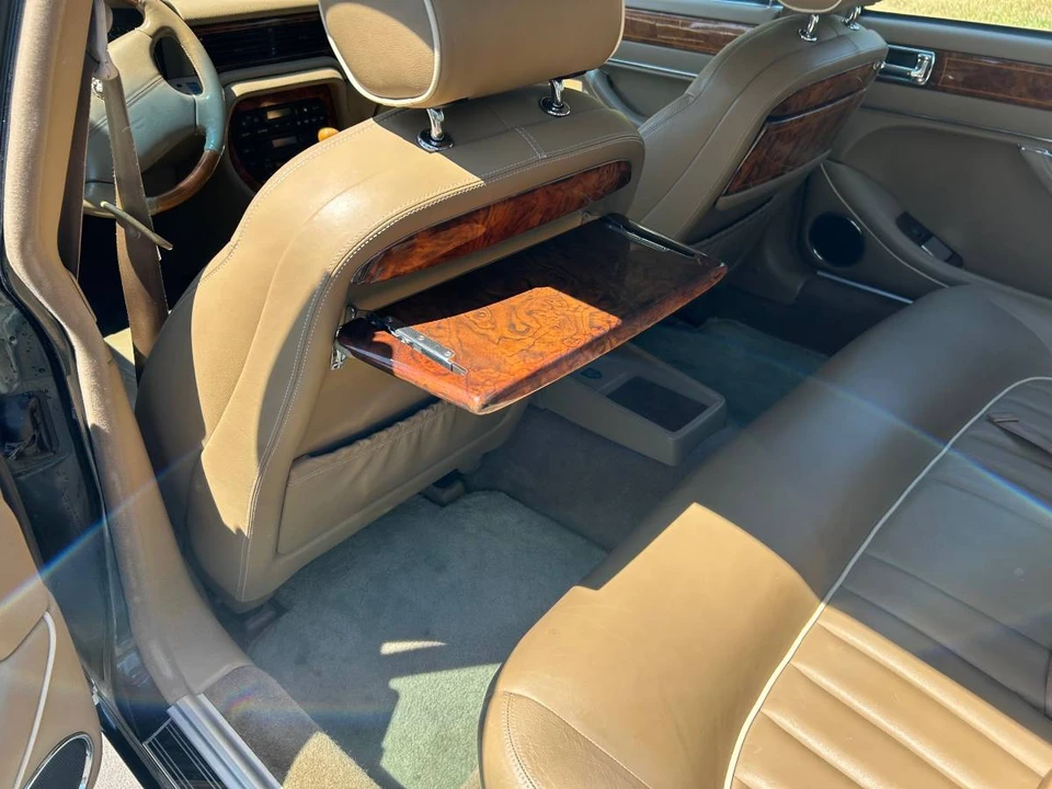 1996 Jaguar X300 XJ - Image 15 of 24
