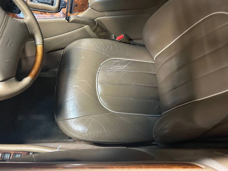 1996 Jaguar X300 XJ - Image 11 of 24