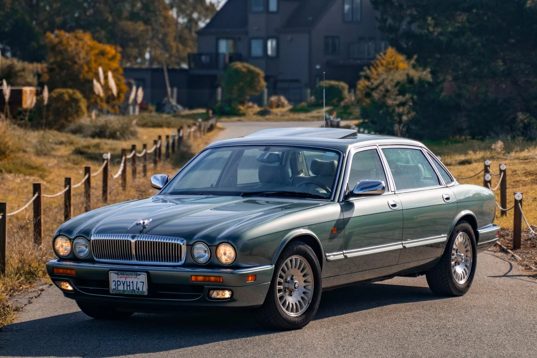 1996 Jaguar X300 XJ - Image 11 of 31