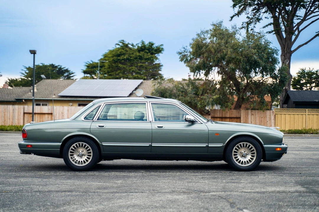 1996 Jaguar X300 XJ - Image 7 of 31