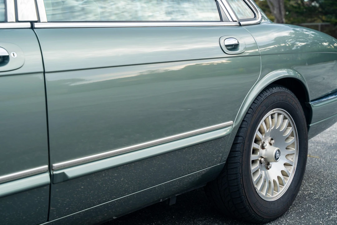 1996 Jaguar X300 XJ - Image 25 of 31