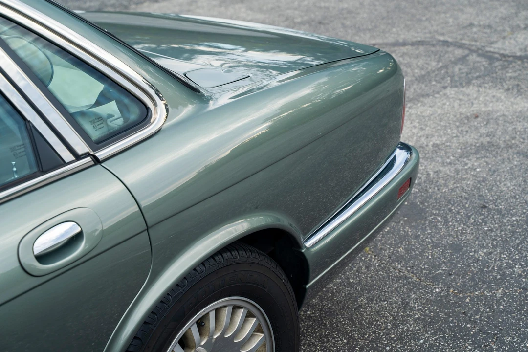 1996 Jaguar X300 XJ - Image 26 of 31