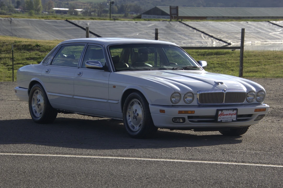 1996 Jaguar X300 XJ - Image 13 of 31