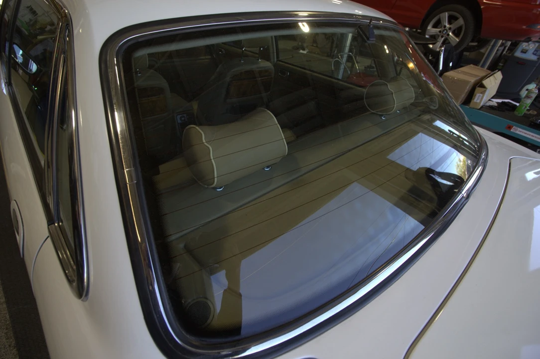 1996 Jaguar X300 XJ - Image 19 of 31