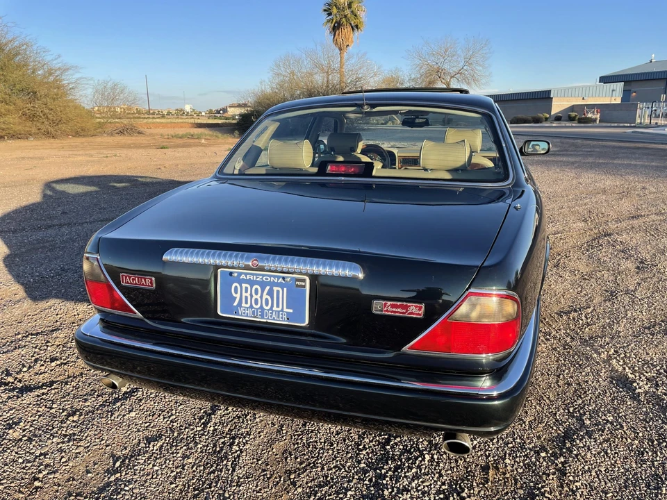 1996 Jaguar X300 XJ - Image 19 of 31