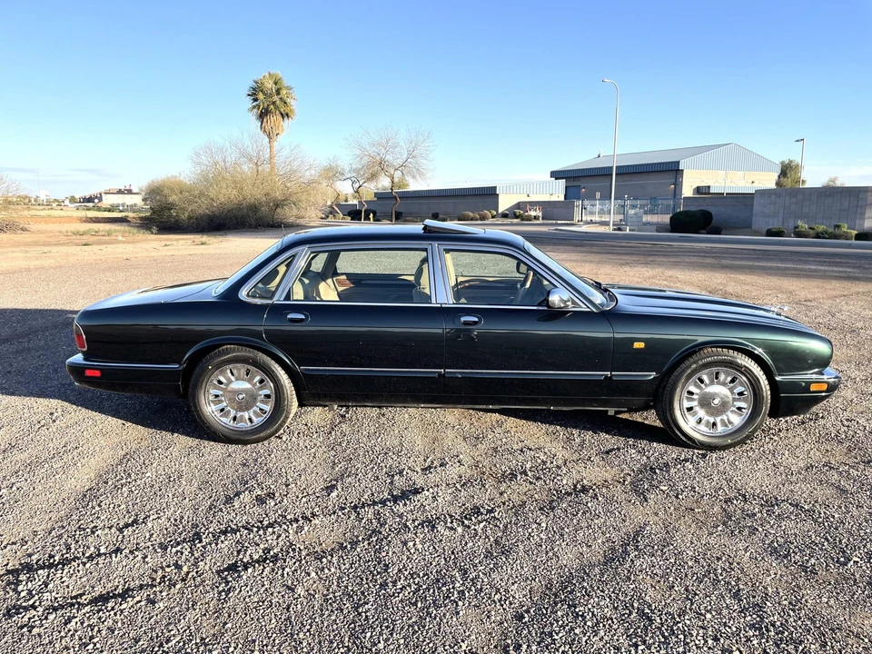 1996 Jaguar X300 XJ - Image 23 of 31