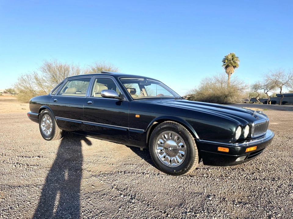 1996 Jaguar X300 XJ - Image 29 of 31