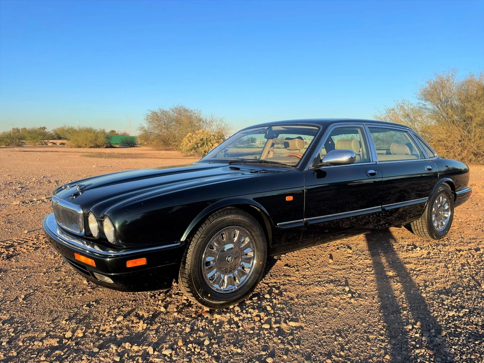 1996 Jaguar X300 XJ - Image 6 of 31