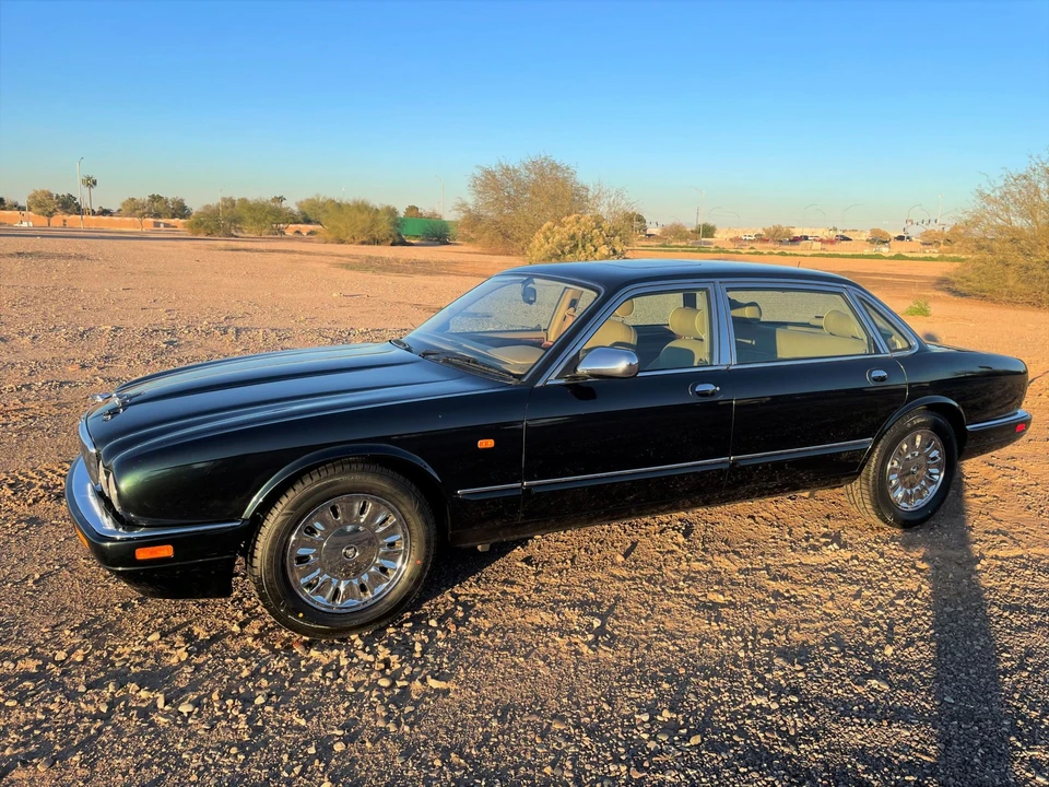 1996 Jaguar X300 XJ - Image 7 of 31
