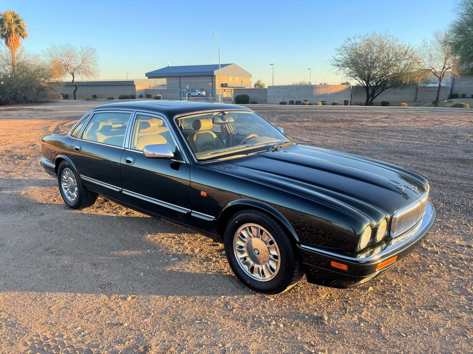 1996 Jaguar X300 XJ - Image 30 of 31