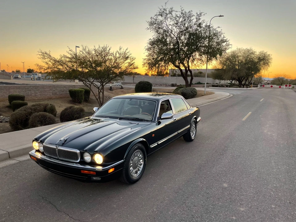 1996 Jaguar X300 XJ - Image 4 of 31