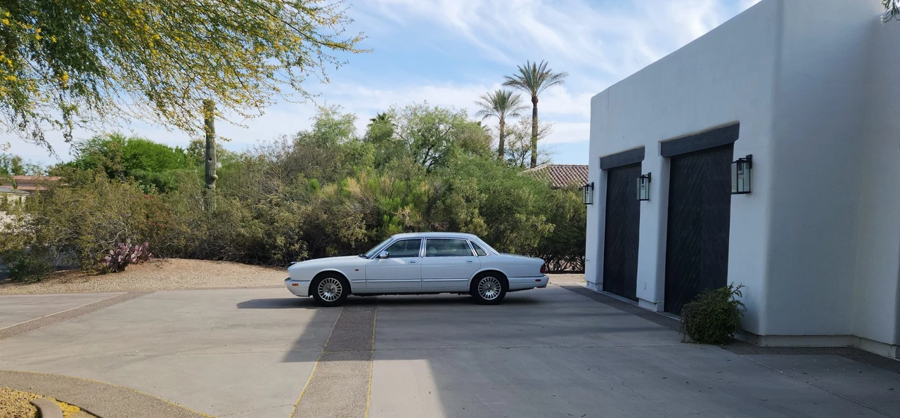 1996 Jaguar X300 XJ - Image 24 of 31