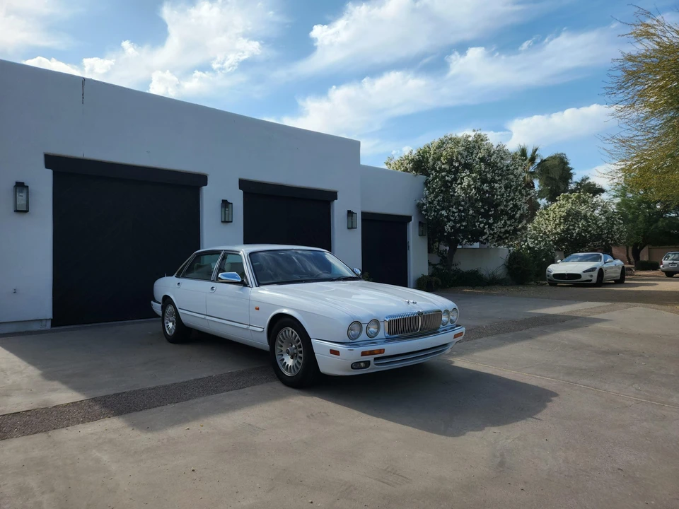 1996 Jaguar X300 XJ - Image 30 of 31