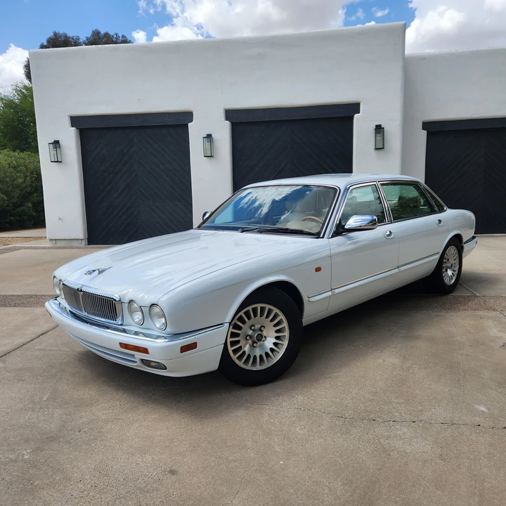 1996 Jaguar X300 XJ - Image 8 of 31