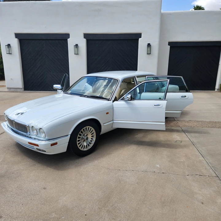 1996 Jaguar X300 XJ - Image 19 of 31