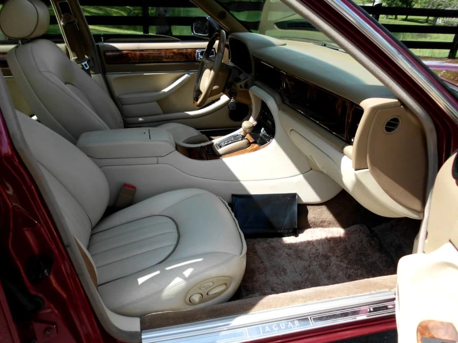 1996 Jaguar X300 XJ - Image 5 of 5