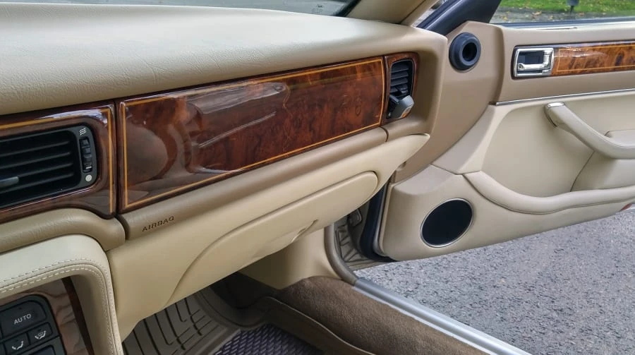 1996 Jaguar X300 XJ - Image 9 of 12