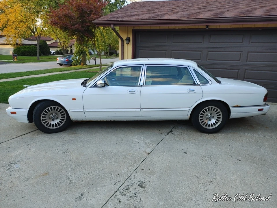 1996 Jaguar X300 XJ - Image 2 of 20