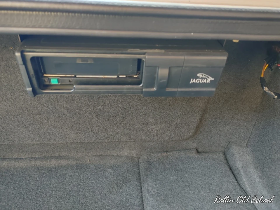 1996 Jaguar X300 XJ - Image 13 of 20