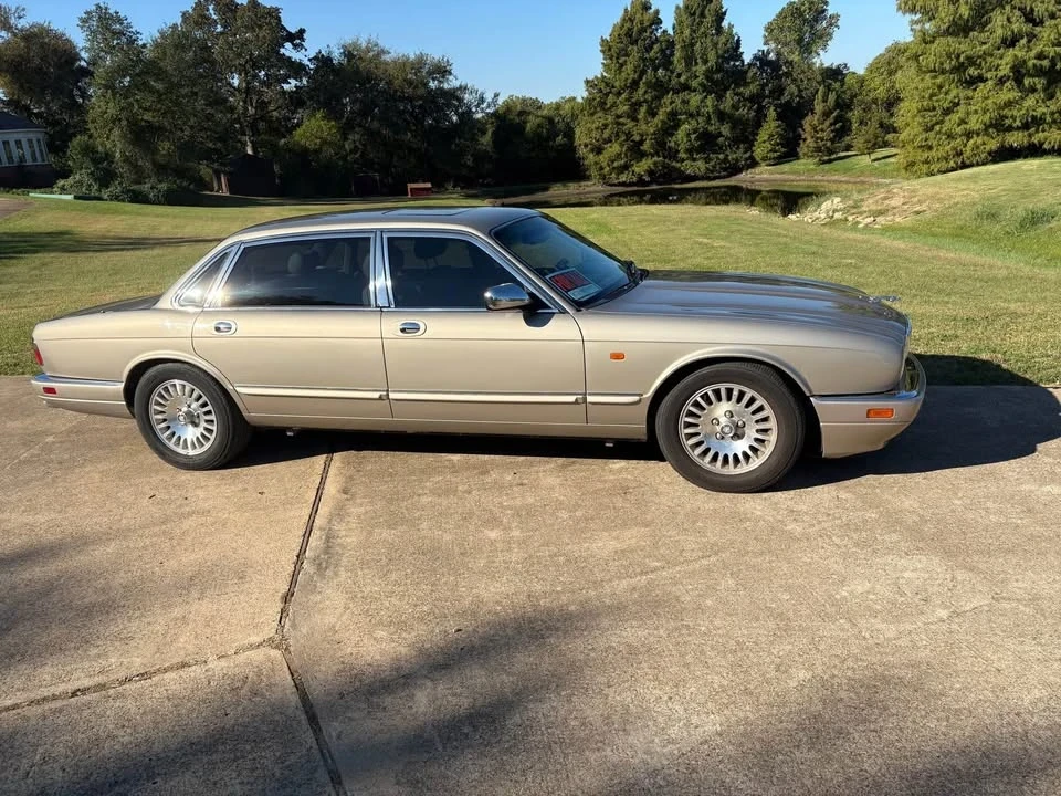 1996 Jaguar X300 XJ - Image 3 of 3