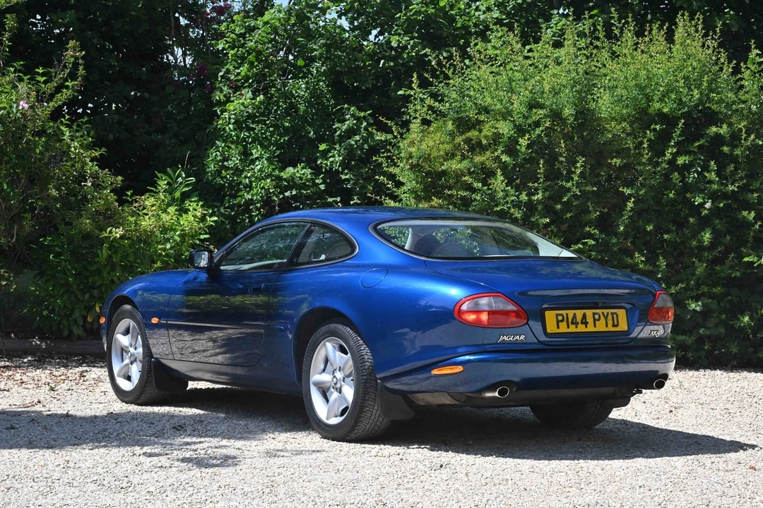 1996 Jaguar X100 XK8 - Image 7 of 30