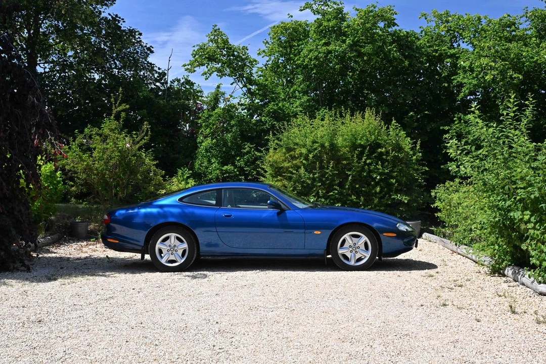 1996 Jaguar X100 XK8 - Image 12 of 30