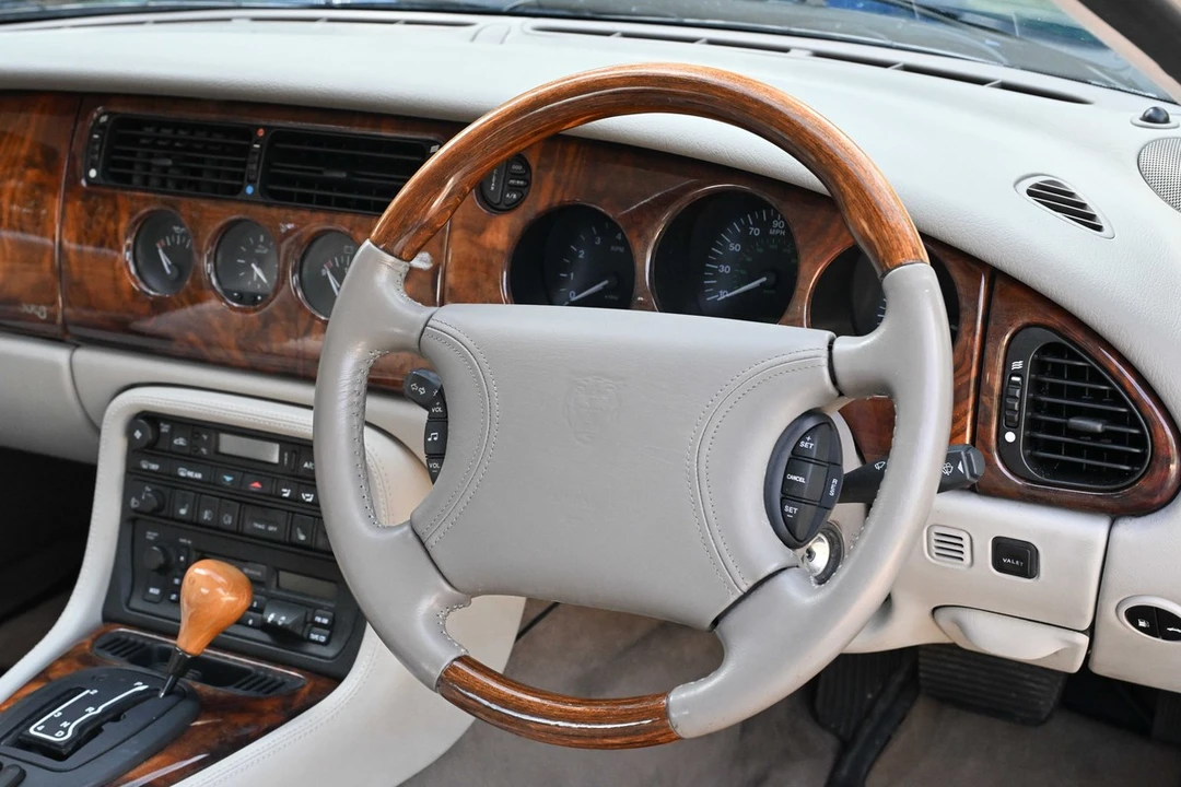 1996 Jaguar X100 XK8 - Image 21 of 30