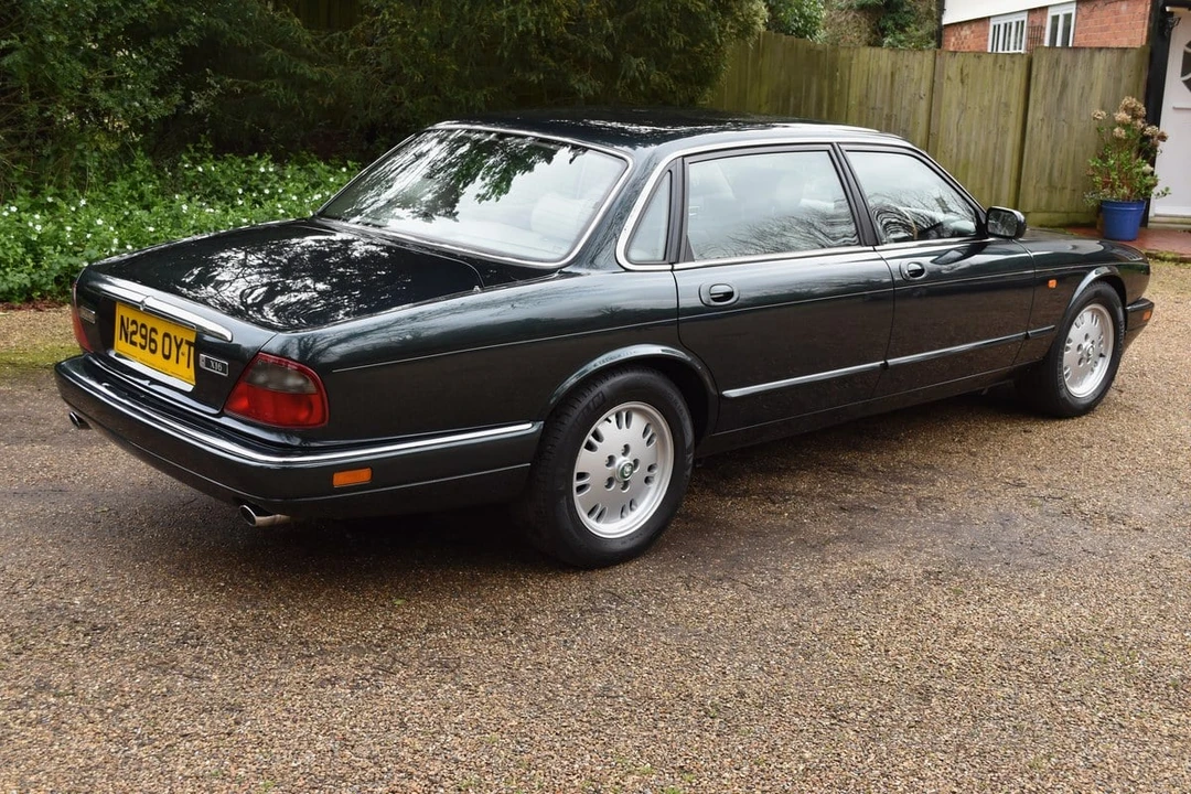 1996 Jaguar X300 XJ - Image 15 of 30