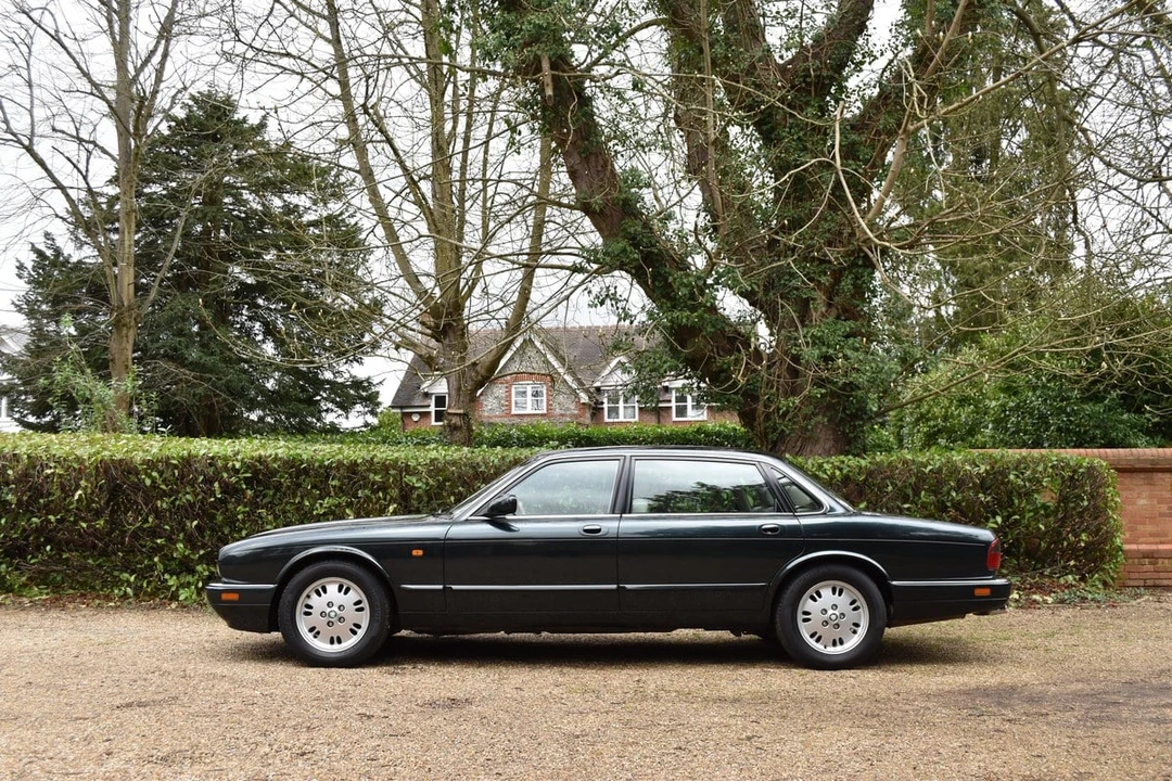 1996 Jaguar X300 XJ - Image 3 of 30